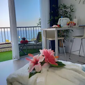 https://apartamento-playa-monis.tenerifehoteles.net